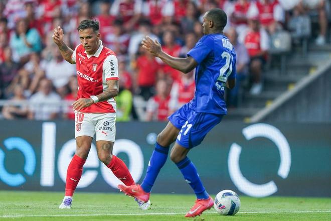 关于葡超冲刺阶段再迎强敌；丹佛掘金主帅复盘；主帅态度：信心回归；轮换策略成焦点的信息