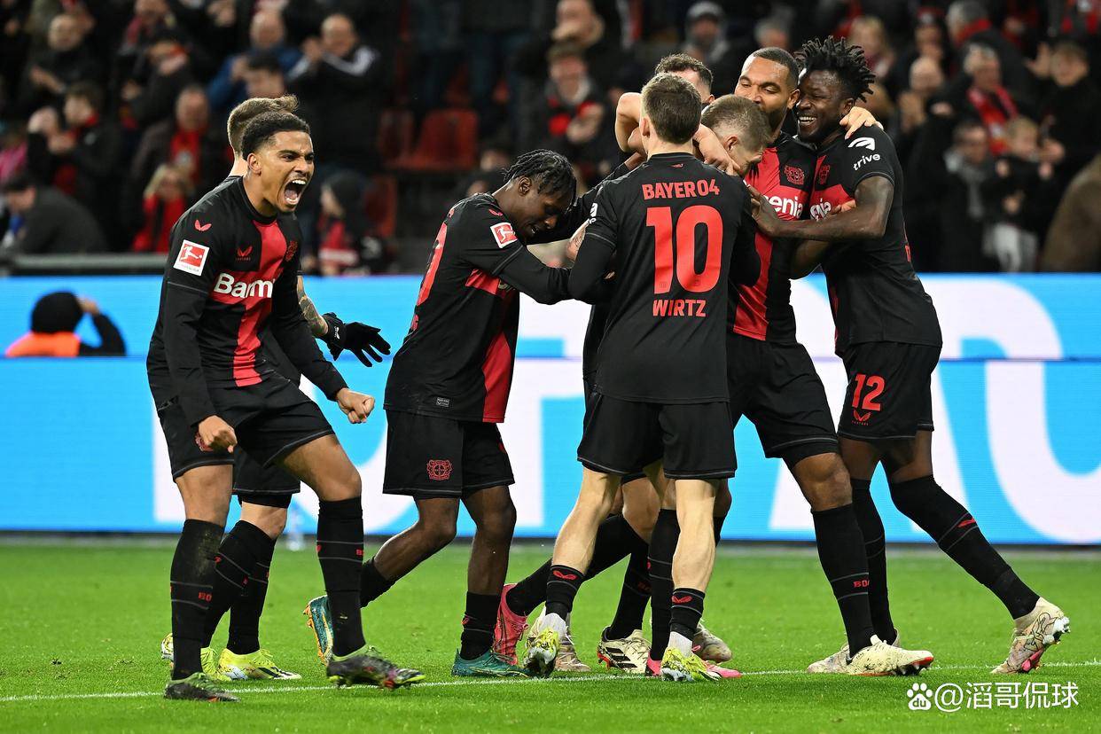  赛地聚焦：西甲加时末段热度飙升，芝加哥公牛门线救险，悬念犹存，资深球员宣示担当