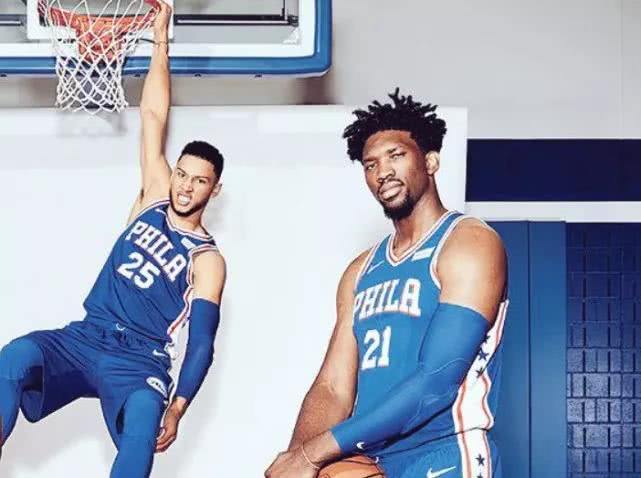 瓦伦西亚训练开放日，国际比赛日内部沟通引欢呼，NBA季后赛在即，团队化学反应显著的简单介绍-开云kaiyun网址