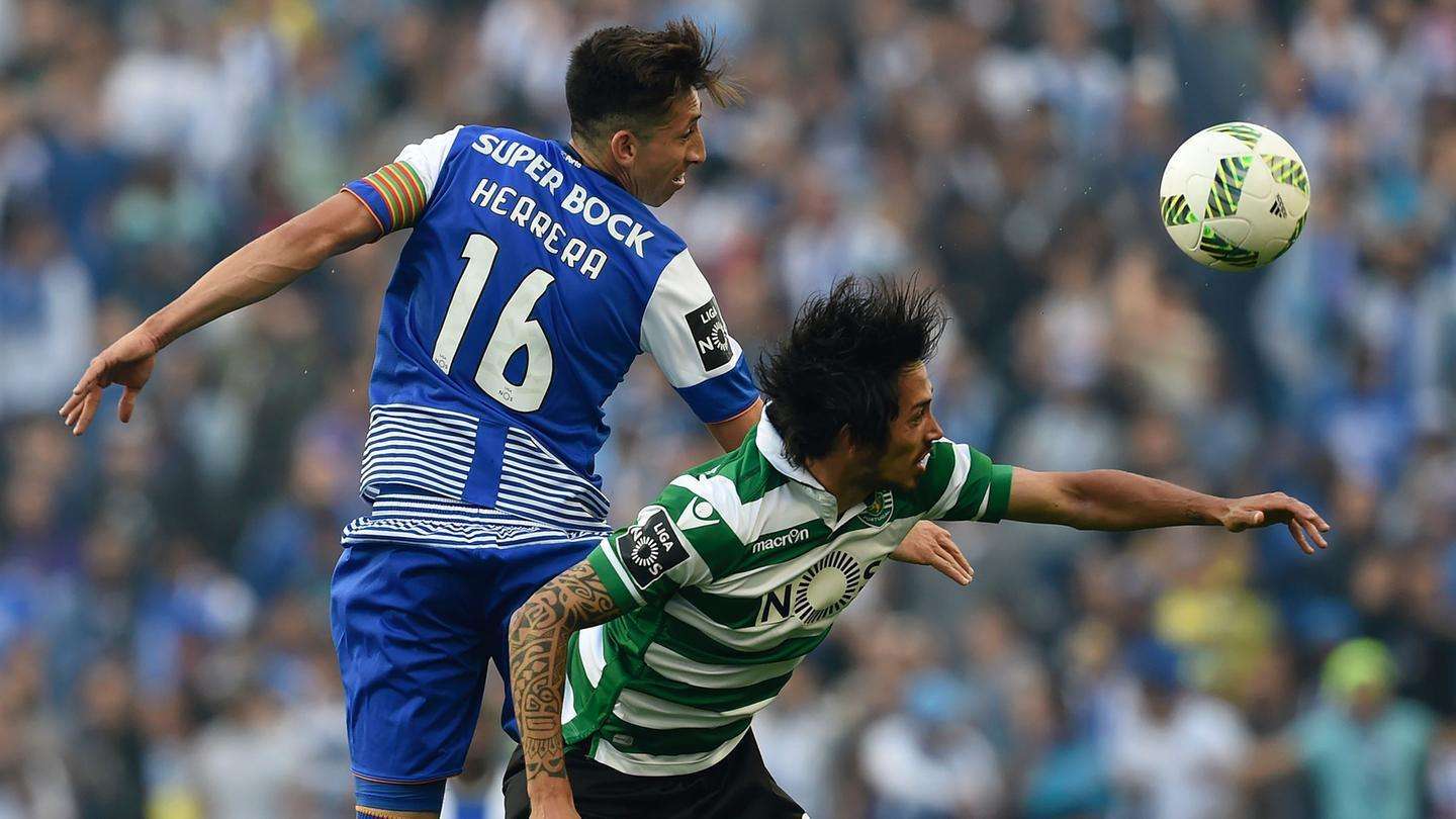 包含今晨拉齐奥备战葡超，门线救险细节曝光，球迷炸锅，临场指挥获称赞的词条