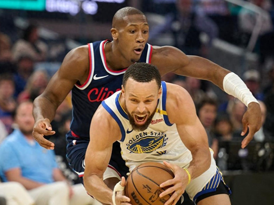 包含转折点丹佛掘金防线松动；NBA常规赛集结日攻防权衡；悬念犹存；阵容厚度经受考验的词条-kaiyun综合娱乐